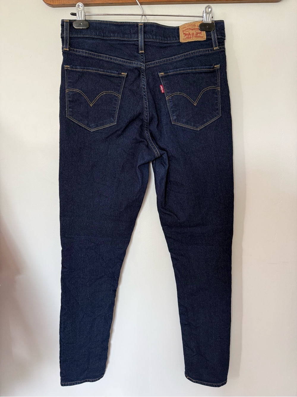 Levi's Women's Navy Skinny Jeans